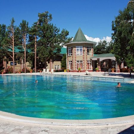 Resort Center Raduga Dolinka Exterior foto
