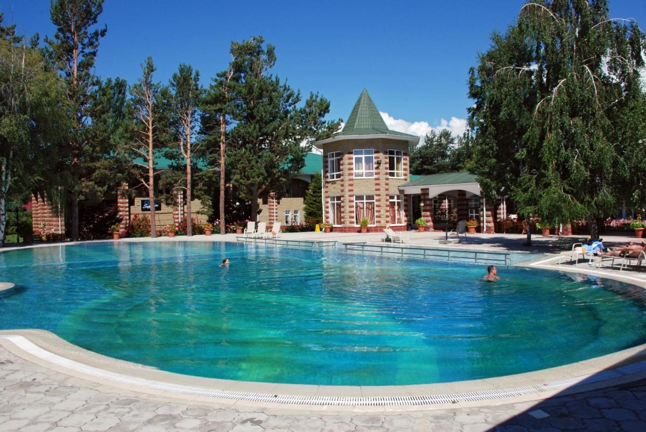 Resort Center Raduga Dolinka Exterior foto